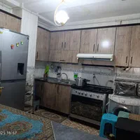 آپارتمان ۷۳ متری ۲ خوابه طبقه ۲ در شهرک گلخانه