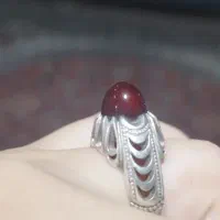 انگشتر نقره با سنگ یمنی کهنه