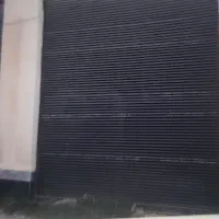 ورود به حیاط با مغازه