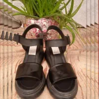 صندل دخترانه