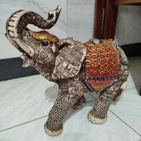 تعدادی تزئینی شیک و دکوری