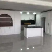 مغازه ۲۰ متری شهر شب