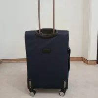 چمدان مسافرتی