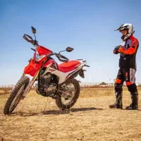 آموزش موتور سواری درقلعه تل