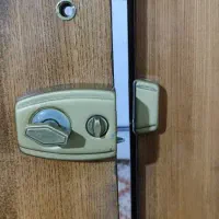 درب چوبی دولنگه چشم دار و دارای قفل|مصالح و تجهیزات ساختمان|اصفهان, پوریای ولی|دیوار