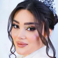 میکاپ و شنیون عروس|خدمات آرایشگری و زیبایی|رشت, گلسار|دیوار