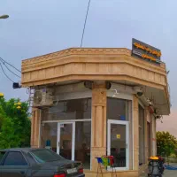 رهن-و-اجاره-ملک-تجاری-جهت-نمایشگاه-ماشین-یااملاکی