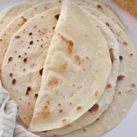 نان لواش و باگت به صورت تعداد با بهترین کیفیت|خوردنی و آشامیدنی|تهران, عباس‌آباد|دیوار