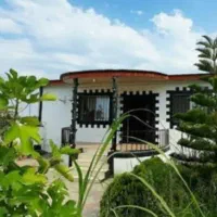 ویلا-قدیمی-جنگلی-دنج-وآروم-ارران