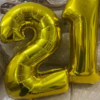 بادکنک ۲۱ ۲ ۱ ۱۲ طلایی