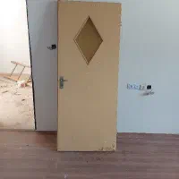 درب بدون چهارچوب