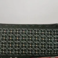 یک جفت پشتی سنتی