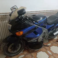 موتور سنگینzzr400