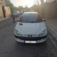 206 SD V8