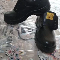 کفش ایمنی