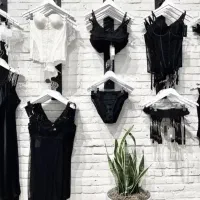 لباس زیر زنانه