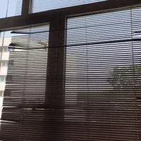 پرده کرکره در حد نو