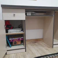 میز کامپیوتر ام دی اف درحدود سالم مرتب