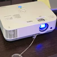 ویدیو پروژکتور
