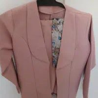 دوتا پیراهن و یک کت و شلوار|لباس|تربت‌حیدریه, اندیشه|دیوار