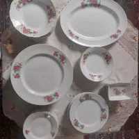 سرویس گل سرخی