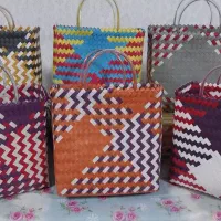 زنبیل یا سبد دست بافت گیلانی