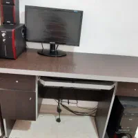 میز کامپیوتر
