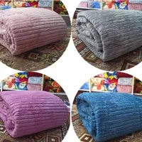 پتو مخمل کرکره ای|رختخواب، بالش، پتو|سمنان, |دیوار