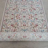فرش 1200 افشان گل‌ریز زمینه کرم طرح شیک و چشم‌نواز
