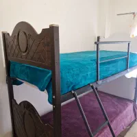 تخت خواب دوطبقه در حد نو با دوتشک رویا بونل