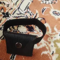 بازو بند چرب طبیعی و به همراه حرزدست نویس روی پوست