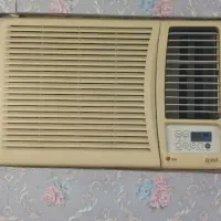 کولر گازی پنجره ای در حد نو و کم کارکرد