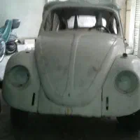 دو دستگاه فولکس قورباغه‌ای مدل ۱۹۶۸ و ۱۹۶۹