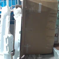 کارتن تلویزیون ۶۵ اینچی