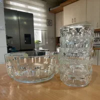 آجیل خوری و پیاله