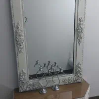 آینه و کنسول