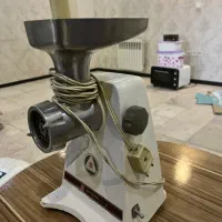 چرخ گوشت قدیمی