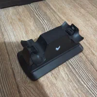 کینکت و پایه شارژر دسته ps4|کنسول، بازی ویدئویی و آنلاین|بیرجند, |دیوار