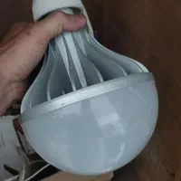 لامپ ۷۰ وات