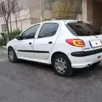 ۲۰۶ تیپ ۵مدل۹۳ کم کارکرد فنی عالی فقط مصرف کننده