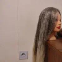 تعدازیادی لوازم برای آرایشگارهای عزیمون