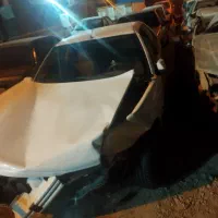 پژو 405 سفید تصادفی