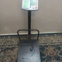 باسکول دیجیتالی ۳۰۰ کیلویی