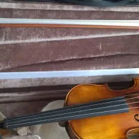 فروش چهار چهارم ویالن در حد نو