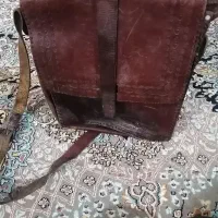 کیف دوشی مردانه|کیف، کفش، کمربند|اصفهان, نقش جهان|دیوار
