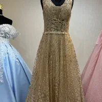 تعدادی لباس مجلسی
