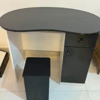 میز تحریر به همراه صندلی