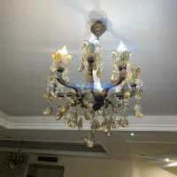 لوستر برنز به همراه شمعدان