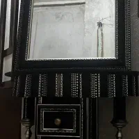 پایه و آیینه بدون شمدان