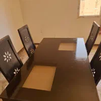 میز نهار خوردی 4 نفر با یک صندلی اضافه